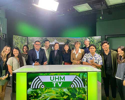 Fall 2021 Journalism 470 students strike a pose after wrapping up production of UHMtv show No. 25.