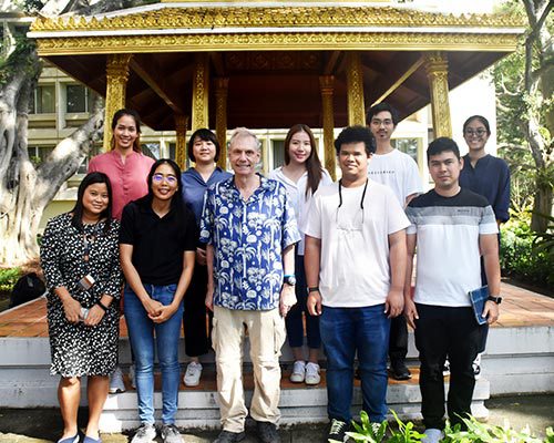 U.S. Ambassador Robert Godec visited the Sala Thai, a traditional Thai pavilion near the East-West Center (EWC), where he met with UH Mānoa students and graduates from Thailand.